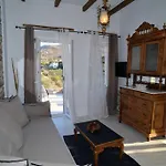 George Villa Chrousa