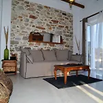 George Villa Chrousa