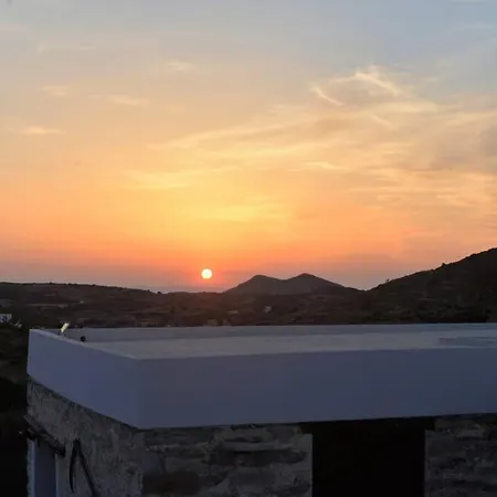 וילה George Chrousa