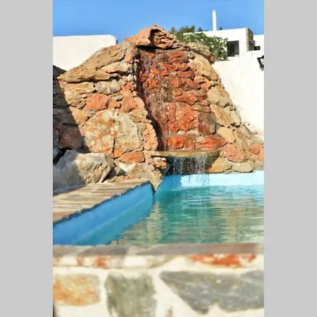 George Villa Chrousa