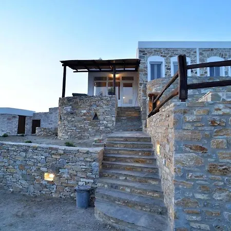 George וילה Chrousa