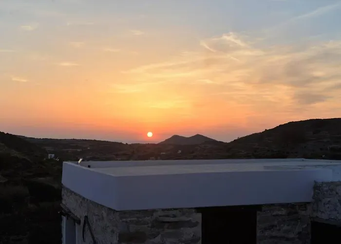 Villa George Chrousa