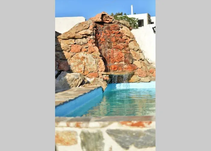 George Villa Chrousa