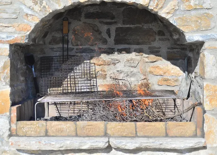 George Villa Chrousa